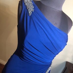 One shoulder blue evening gown